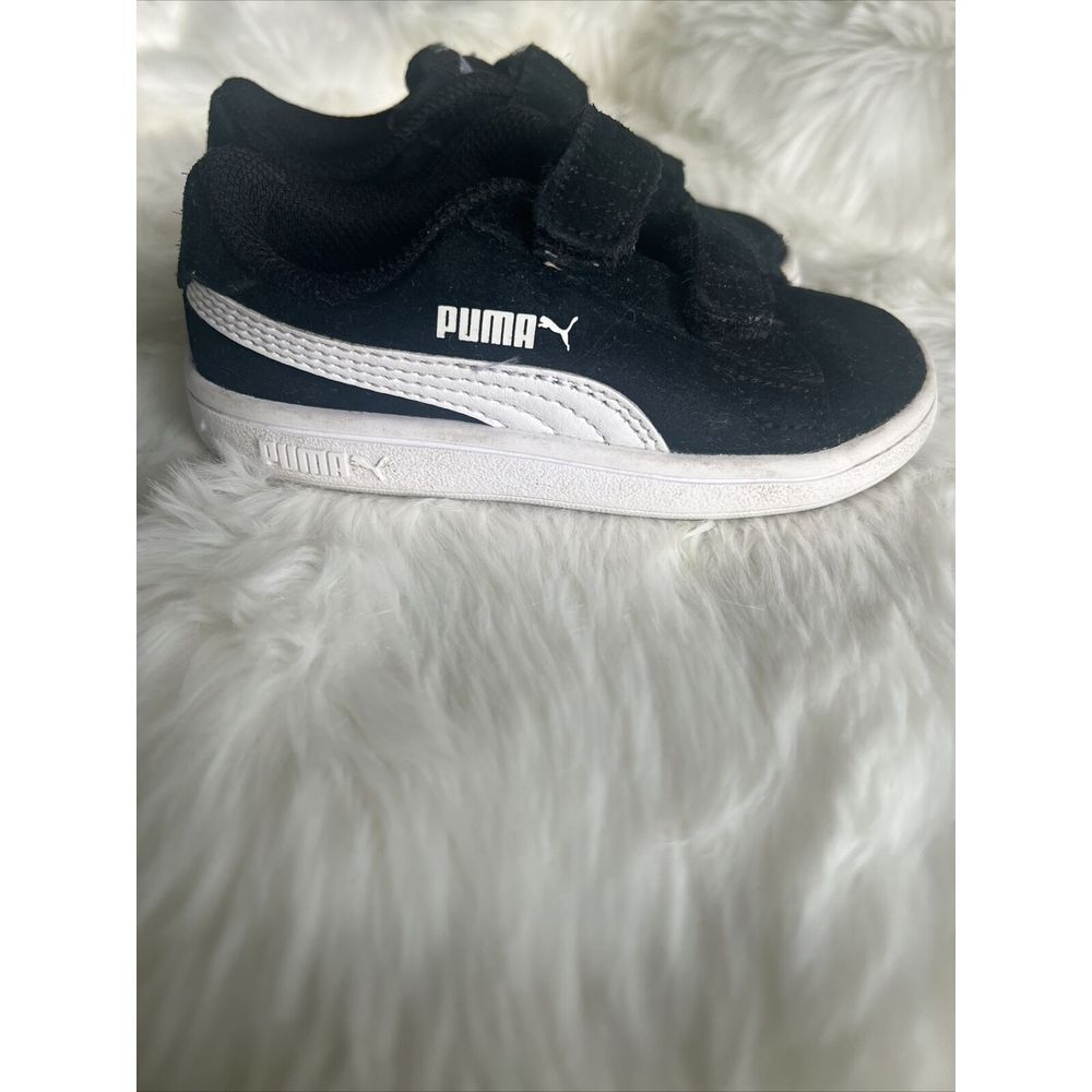 Puma‎ Smash V2 Hook & Loop Sneaker Low Suede Upper Toddler Size 6 Black Shoe